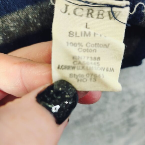 J.Crew Mens Slim T-Shirt Large Navy Gold Striped Pocket Casual Classic Vibe - Picture 3 of 6